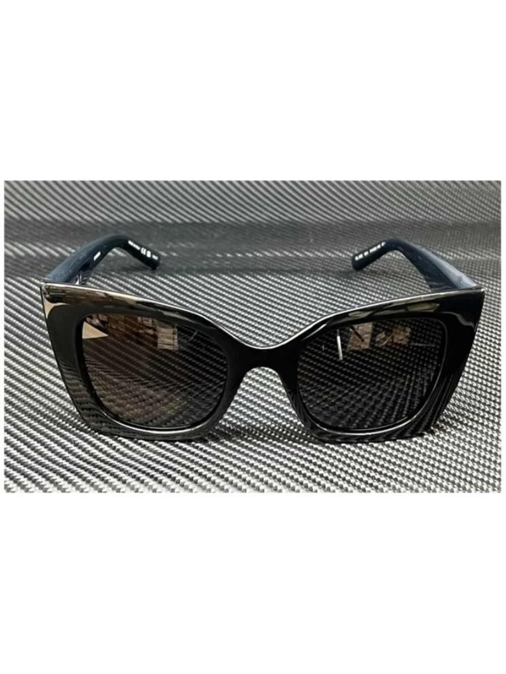 New Saint Laurent Women  Sunglasses --145.\